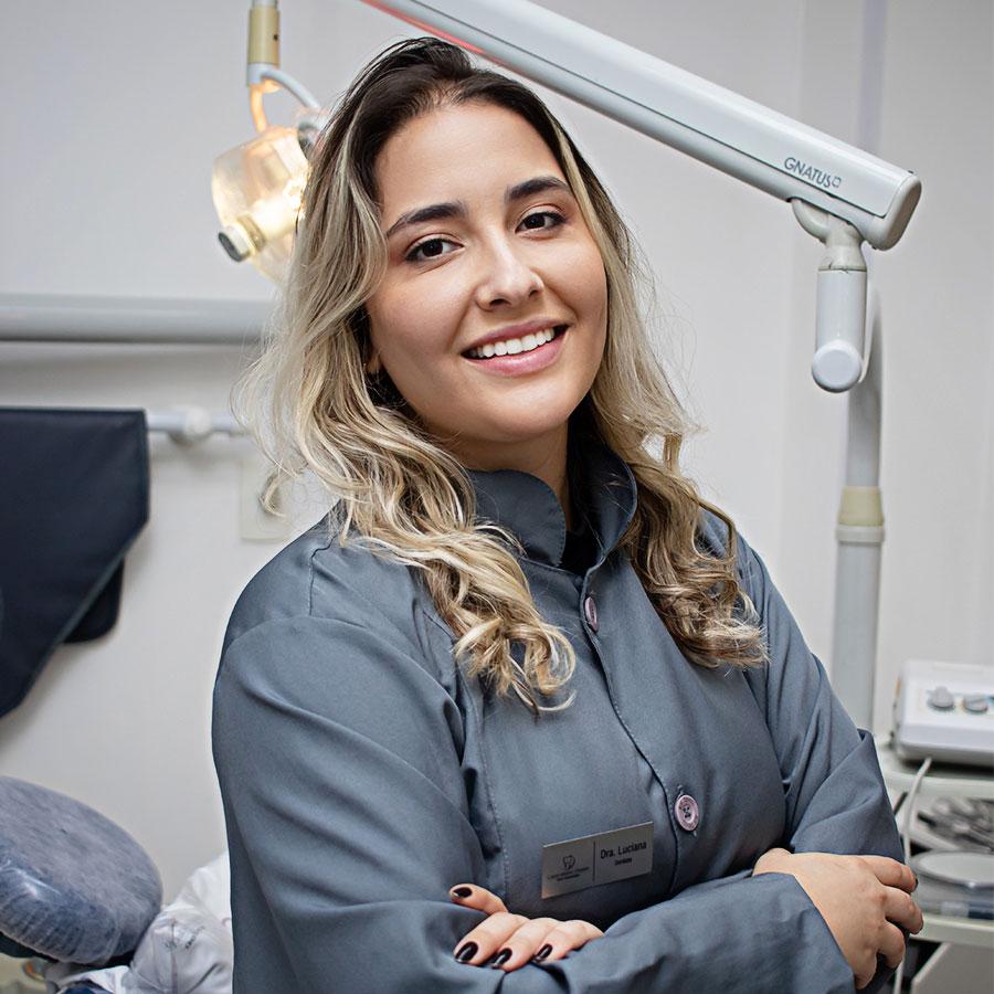 A melhor dentista de Copacabana Dra Luciana - Copacabana Odonto